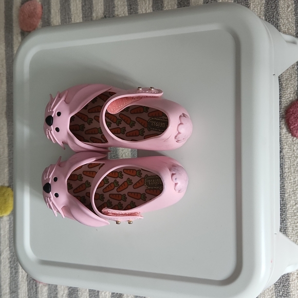 Mini Melissa shoe with dust bag - Picture 4 of 13